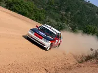 2446436918_19509f72c9_z.webp