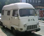731px-Renault_Transporter_alt_vr.webp