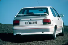RENAULT-19-16s-3190.webp