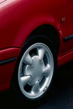RENAULT-19-16s-3214.webp