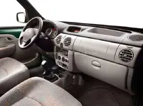 Renault-Kangoo_2006_5a.webp