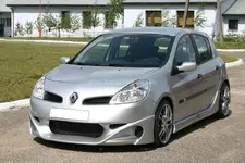 Renault-Clio-3-Shogun-1.webp