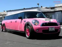 mini_cooper_limousine_01.webp