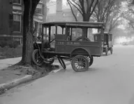 boston-car-crashes-from-30s-2656662218.webp
