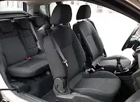 2013-Ford-B-MAX-MPV-Interior-New-3.webp