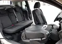 2013-Ford-B-MAX-MPV-Interior-New-4.webp 2013-Ford-B-MAX-MPV-Interior-New-4.webp