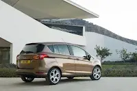 2013-Ford-B-MAX-MPV-7.webp