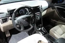 2013-Hyundai-i30-Wagon-7.webp 2013-Hyundai-i30-Wagon-7.webp