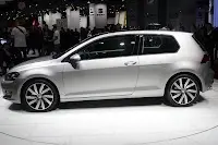 2013-Volkswagen-Golf-7-4.webp