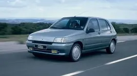 renault_clio_9_d.webp renault_clio_9_d.webp