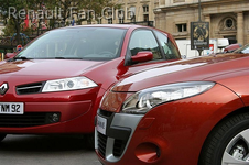 megane2.3coupe.webp