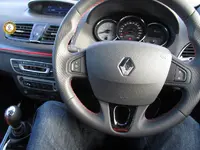 megane3rs.red11.webp