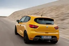 2013_Renault_Clio_RS_200_3.webp