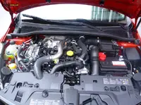 clio-iv-rs-moteur.webp