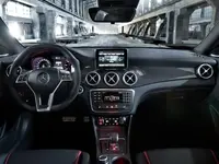 2014_Mercedes_CLA_45_AMG_12.webp 2014_Mercedes_CLA_45_AMG_12.webp