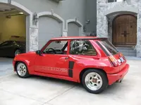renault-r5-turbo-ii-17_800x0w.webp