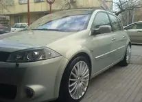 renault_meg2ind_2.webp