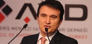 ulusi_belgu_listesini_acikladi13832445880_h1090165.webp