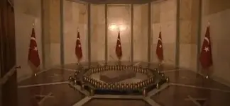 r-ataturk-mustafa-kemal-dolmabahce-139527294179441.webp