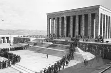 -ataturk-mustafa-kemal-dolmabahce-1108584680540575.webp