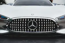 mercedes-benz-amg-vision-gran-turismo-11.webp