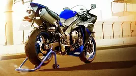 2014+Yamaha+YZF-R1.webp