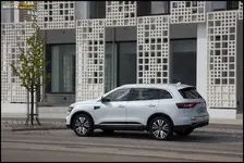koleos-initialeparis22.webp