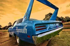 1970-plymouth-road-runner-superbird-gordon-dean-ii.webp
