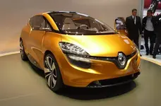 renault_r-space__5__630x415.webp