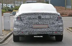 Renault-Big-Sedan-10-850x540.webp