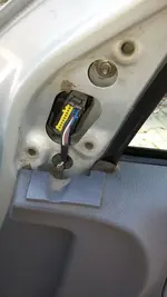 vR3yv6.webp