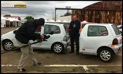 twingo-half-2.webp