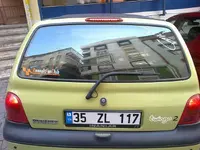 twingo-3.stop.webp twingo-3.stop.webp