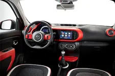 2015-Renault-Twingo-Dashboard-View.webp 2015-Renault-Twingo-Dashboard-View.webp