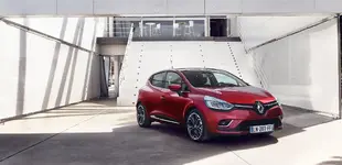 20762026-2016-makyajli-renault-clio-resim-galerisi.webp 20762026-2016-makyajli-renault-clio-resim-galerisi.webp