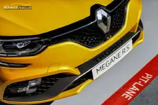 megane%20trophy8.webp