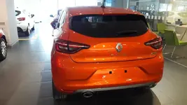 clio5m.webp